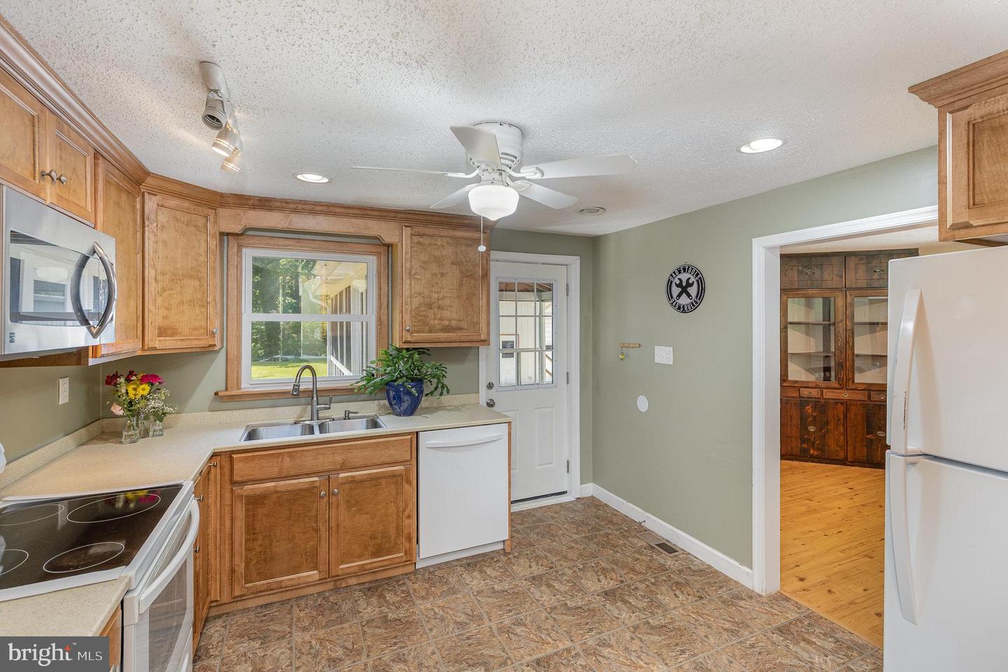 63 KELLEY RD, FREDERICKSBURG, Virginia 22405, 3 Bedrooms Bedrooms, ,1 BathroomBathrooms,Residential,For sale,63 KELLEY RD,VAST2039926 MLS # VAST2039926