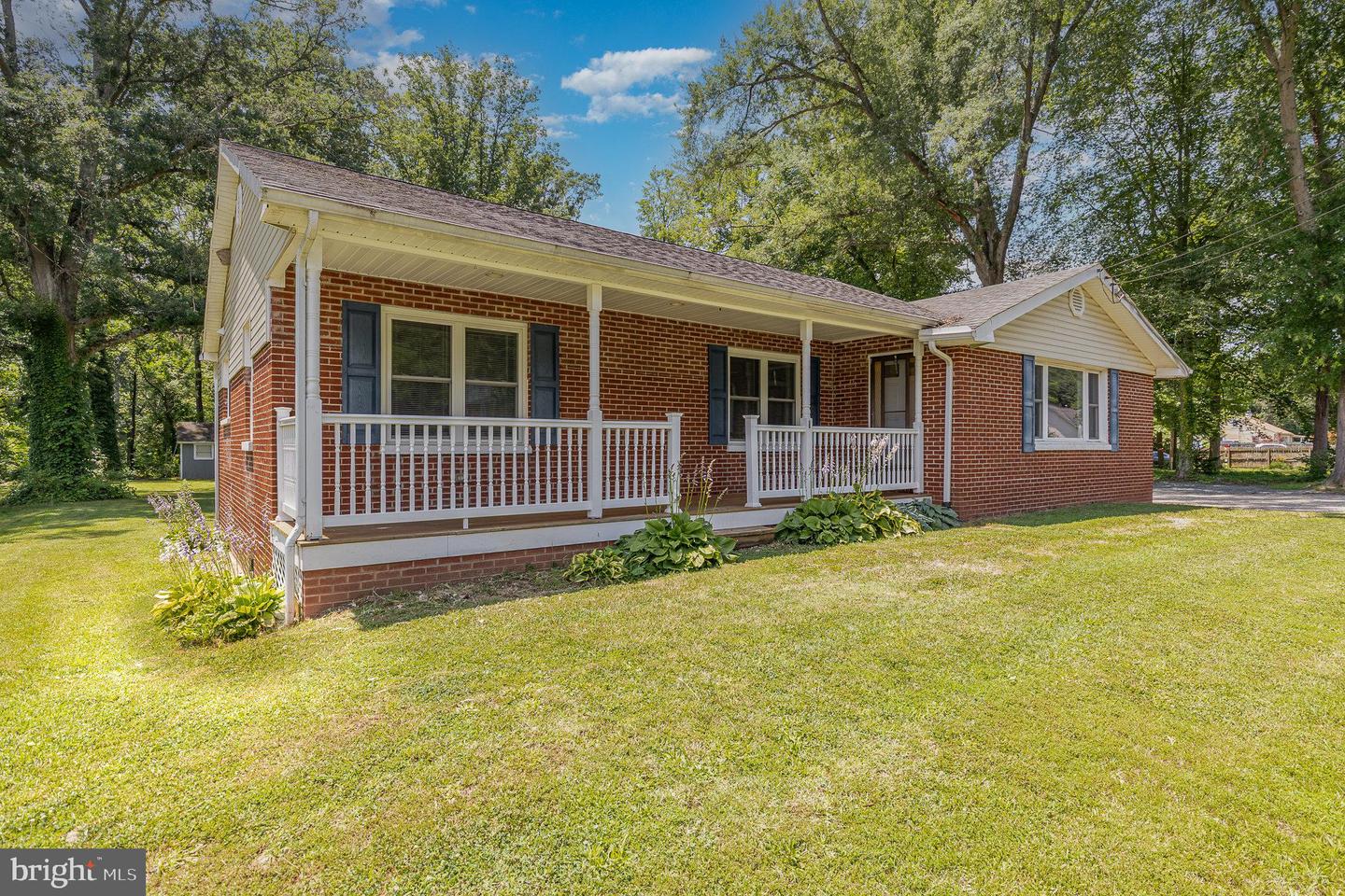 63 KELLEY RD, FREDERICKSBURG, Virginia 22405, 3 Bedrooms Bedrooms, ,1 BathroomBathrooms,Residential,For sale,63 KELLEY RD,VAST2039926 MLS # VAST2039926