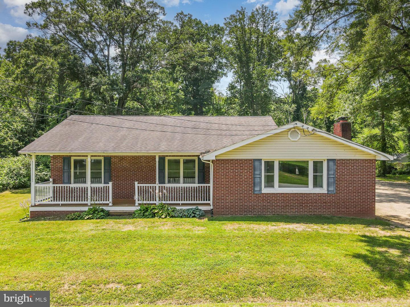 63 KELLEY RD, FREDERICKSBURG, Virginia 22405, 3 Bedrooms Bedrooms, ,1 BathroomBathrooms,Residential,For sale,63 KELLEY RD,VAST2039926 MLS # VAST2039926