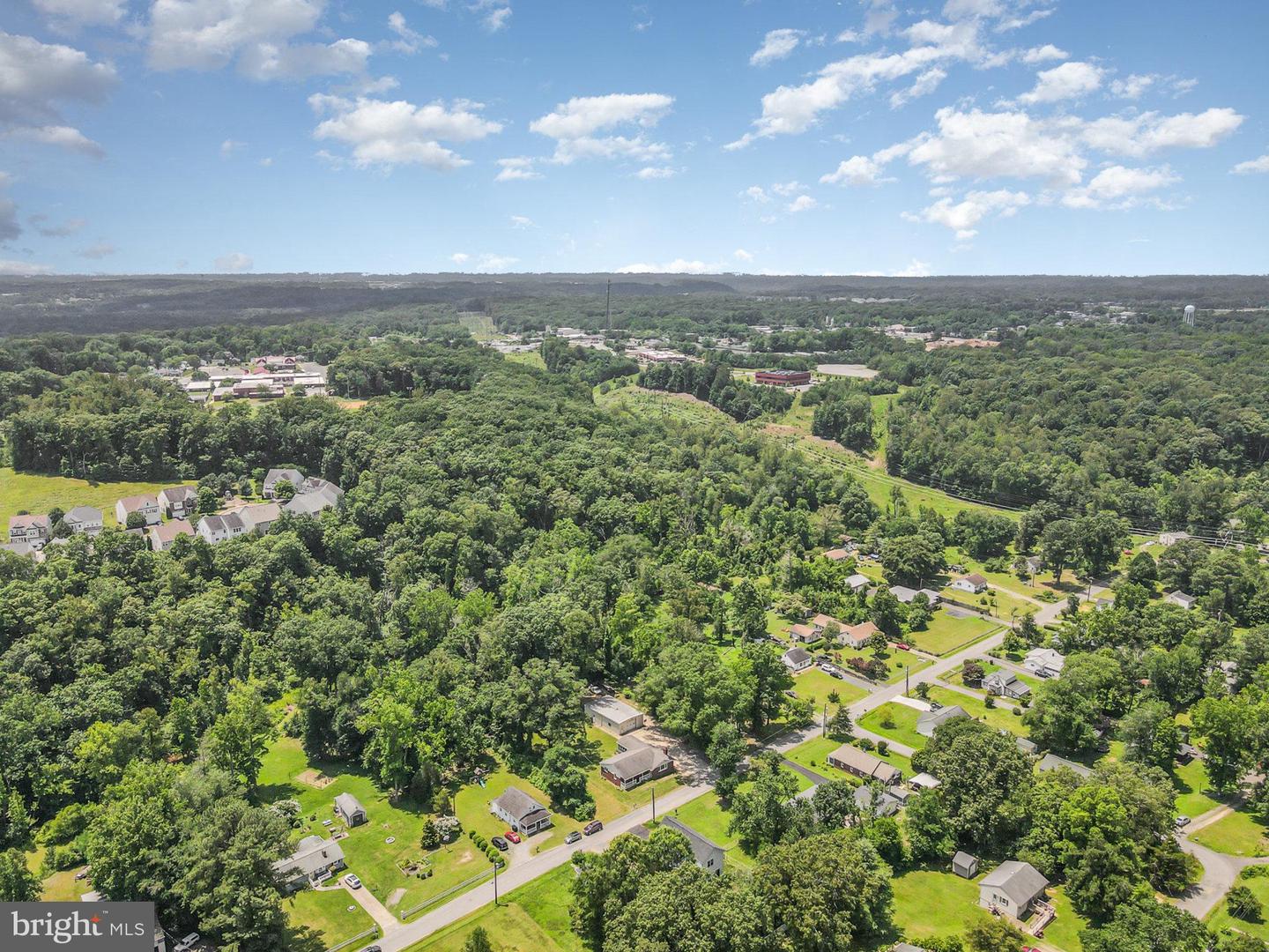 63 KELLEY RD, FREDERICKSBURG, Virginia 22405, 3 Bedrooms Bedrooms, ,1 BathroomBathrooms,Residential,For sale,63 KELLEY RD,VAST2039926 MLS # VAST2039926