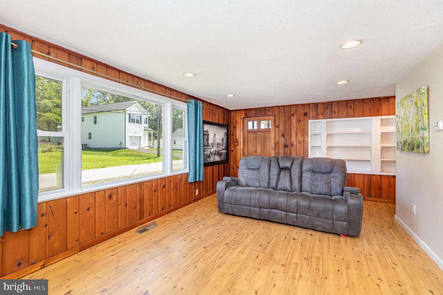 63 KELLEY RD, FREDERICKSBURG, Virginia 22405, 3 Bedrooms Bedrooms, ,1 BathroomBathrooms,Residential,For sale,63 KELLEY RD,VAST2039926 MLS # VAST2039926