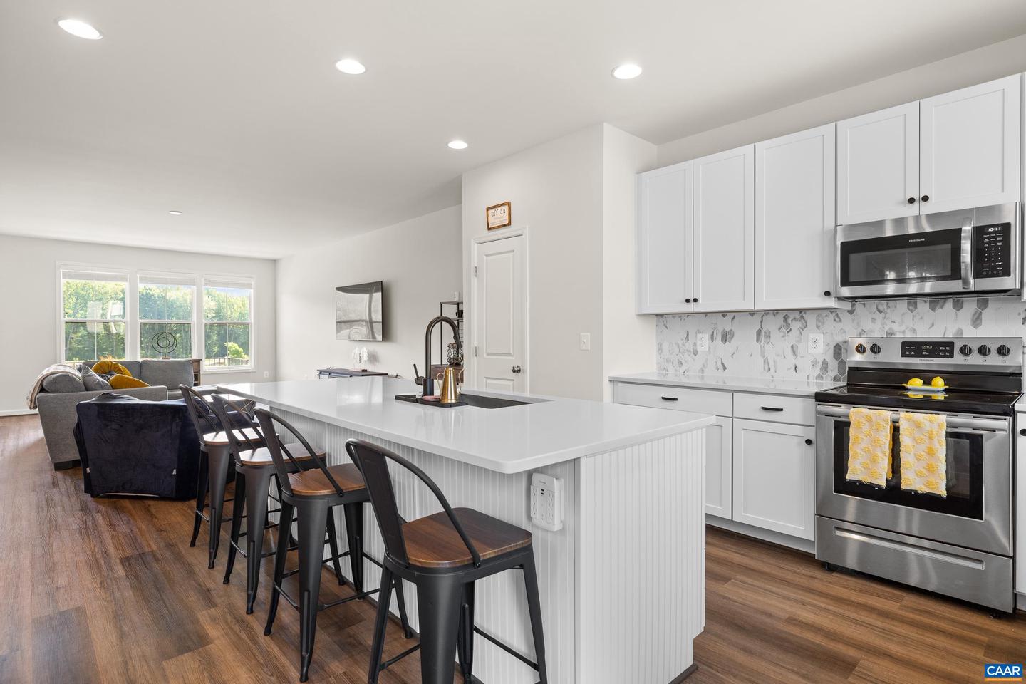3028 HORIZON RD, CHARLOTTESVILLE, Virginia 22902, 3 Bedrooms Bedrooms, ,2 BathroomsBathrooms,Residential,For sale,3028 HORIZON RD,665834 MLS # 665834