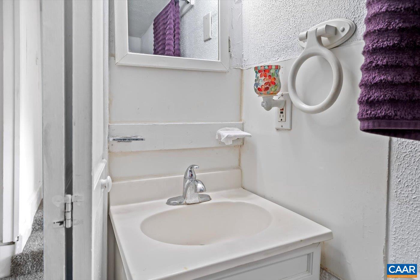 614 N COMMERCE ST, CULPEPER, Virginia 22701, 3 Bedrooms Bedrooms, ,1 BathroomBathrooms,Residential,For sale,614 N COMMERCE ST,665837 MLS # 665837