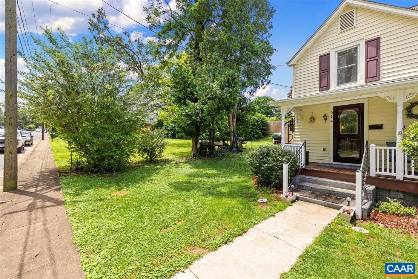 614 N COMMERCE ST, CULPEPER, Virginia 22701, 3 Bedrooms Bedrooms, ,1 BathroomBathrooms,Residential,For sale,614 N COMMERCE ST,665837 MLS # 665837