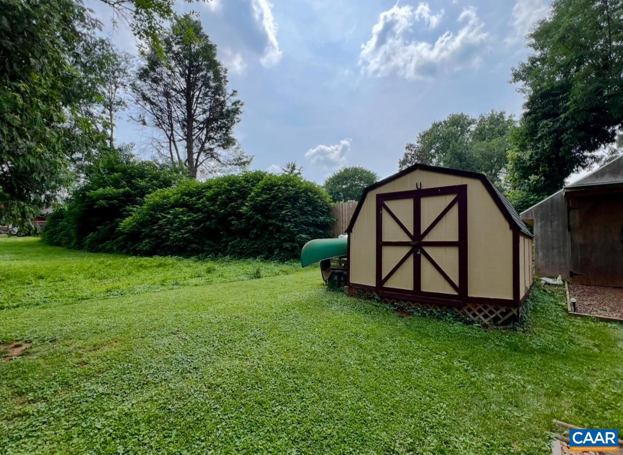 614 N COMMERCE ST, CULPEPER, Virginia 22701, 3 Bedrooms Bedrooms, ,1 BathroomBathrooms,Residential,For sale,614 N COMMERCE ST,665837 MLS # 665837