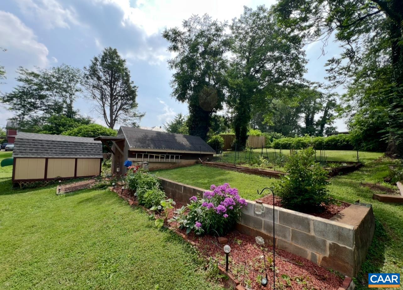 614 N COMMERCE ST, CULPEPER, Virginia 22701, 3 Bedrooms Bedrooms, ,1 BathroomBathrooms,Residential,For sale,614 N COMMERCE ST,665837 MLS # 665837