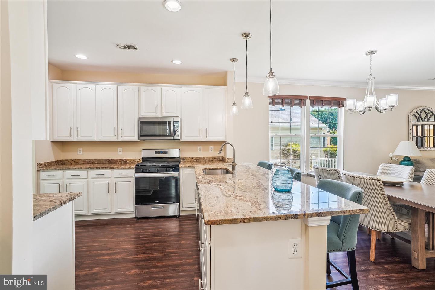 16916 FOUR SEASONS DR, DUMFRIES, Virginia 22025, 2 Bedrooms Bedrooms, ,2 BathroomsBathrooms,Residential,For sale,16916 FOUR SEASONS DR,VAPW2097368 MLS # VAPW2097368