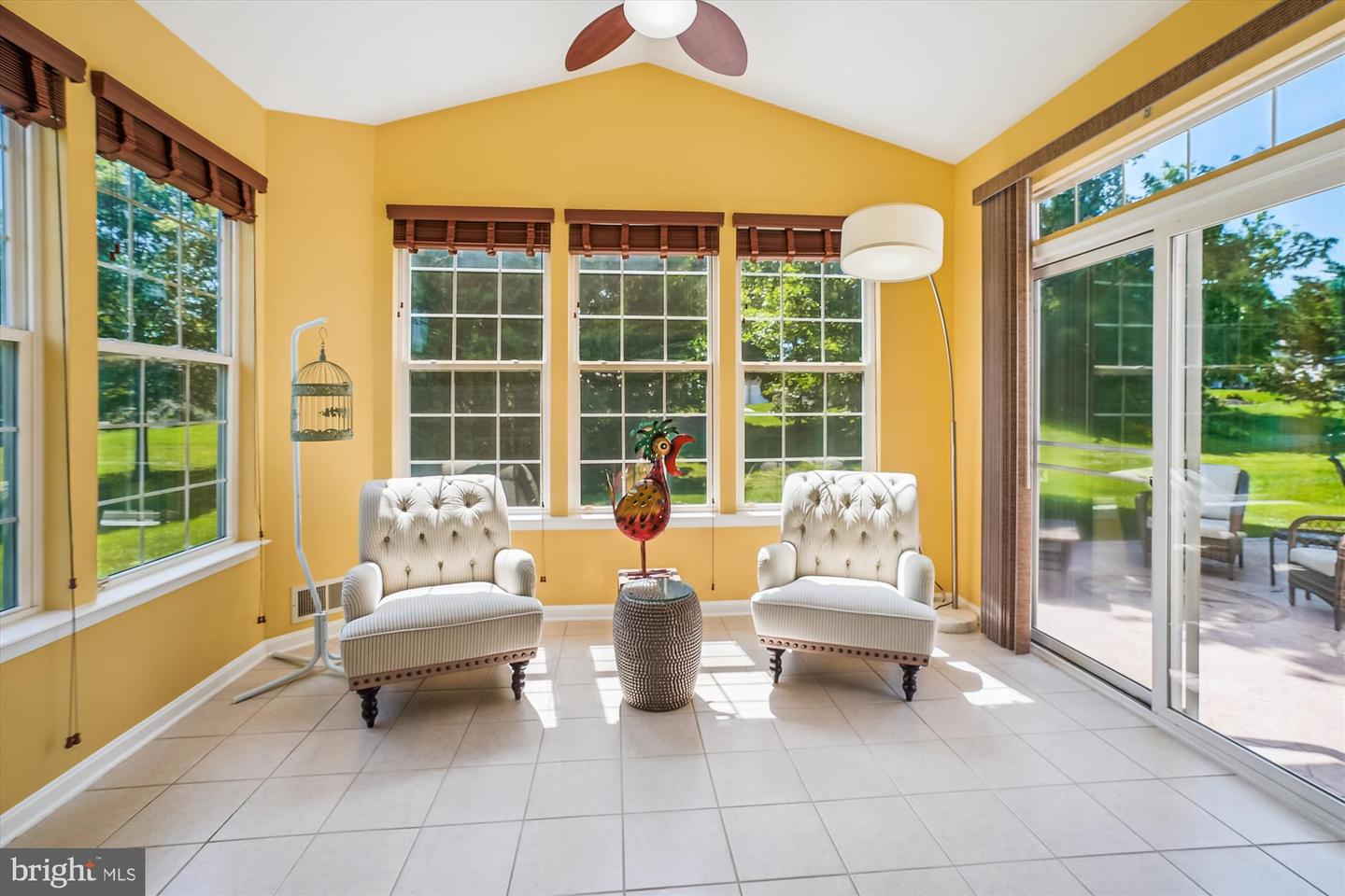 16916 FOUR SEASONS DR, DUMFRIES, Virginia 22025, 2 Bedrooms Bedrooms, ,2 BathroomsBathrooms,Residential,For sale,16916 FOUR SEASONS DR,VAPW2097368 MLS # VAPW2097368