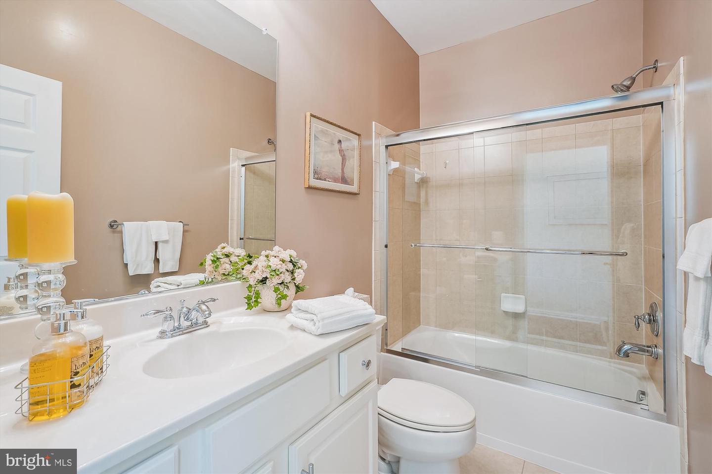 16916 FOUR SEASONS DR, DUMFRIES, Virginia 22025, 2 Bedrooms Bedrooms, ,2 BathroomsBathrooms,Residential,For sale,16916 FOUR SEASONS DR,VAPW2097368 MLS # VAPW2097368