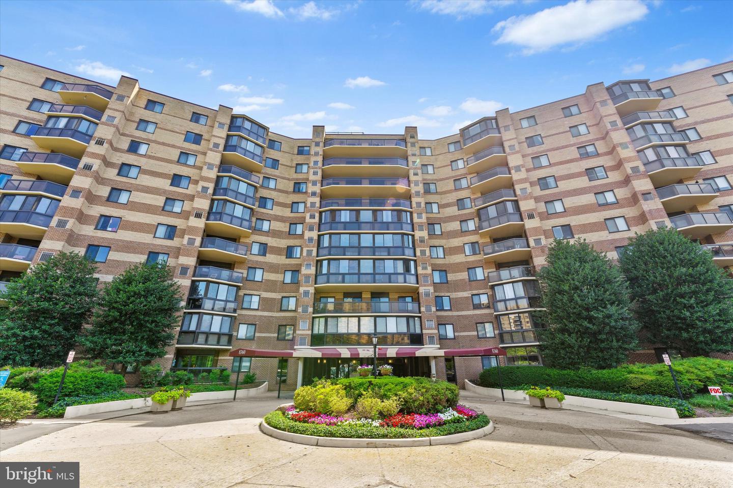 8360 GREENSBORO DR #321, MCLEAN, Virginia 22102, 2 Bedrooms Bedrooms, ,2 BathroomsBathrooms,Residential,For sale,8360 GREENSBORO DR #321,VAFX2248586 MLS # VAFX2248586