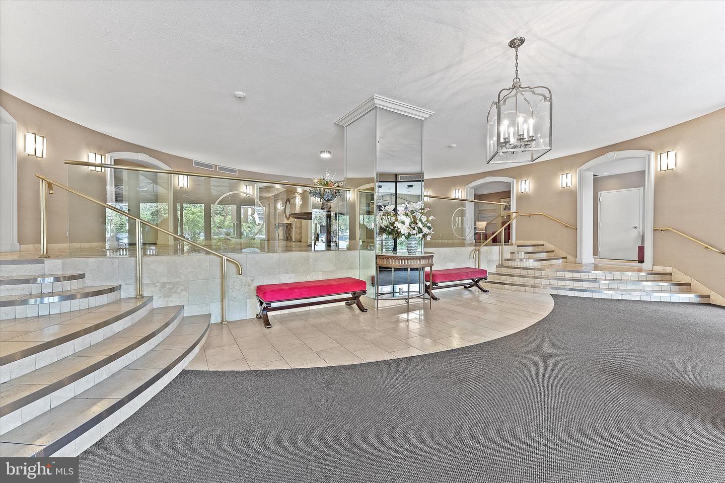 8360 GREENSBORO DR #321, MCLEAN, Virginia 22102, 2 Bedrooms Bedrooms, ,2 BathroomsBathrooms,Residential,For sale,8360 GREENSBORO DR #321,VAFX2248586 MLS # VAFX2248586