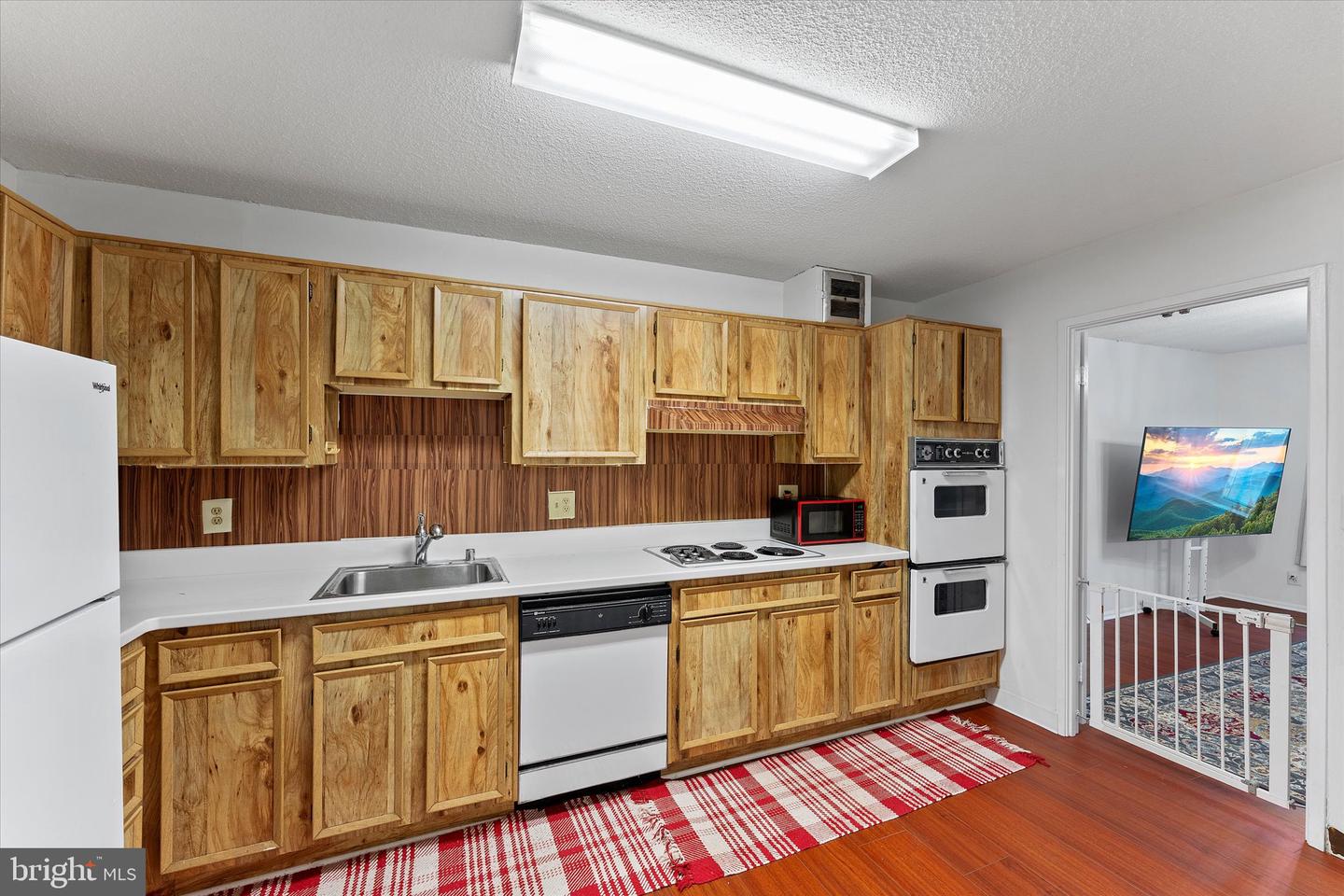 8360 GREENSBORO DR #321, MCLEAN, Virginia 22102, 2 Bedrooms Bedrooms, ,2 BathroomsBathrooms,Residential,For sale,8360 GREENSBORO DR #321,VAFX2248586 MLS # VAFX2248586