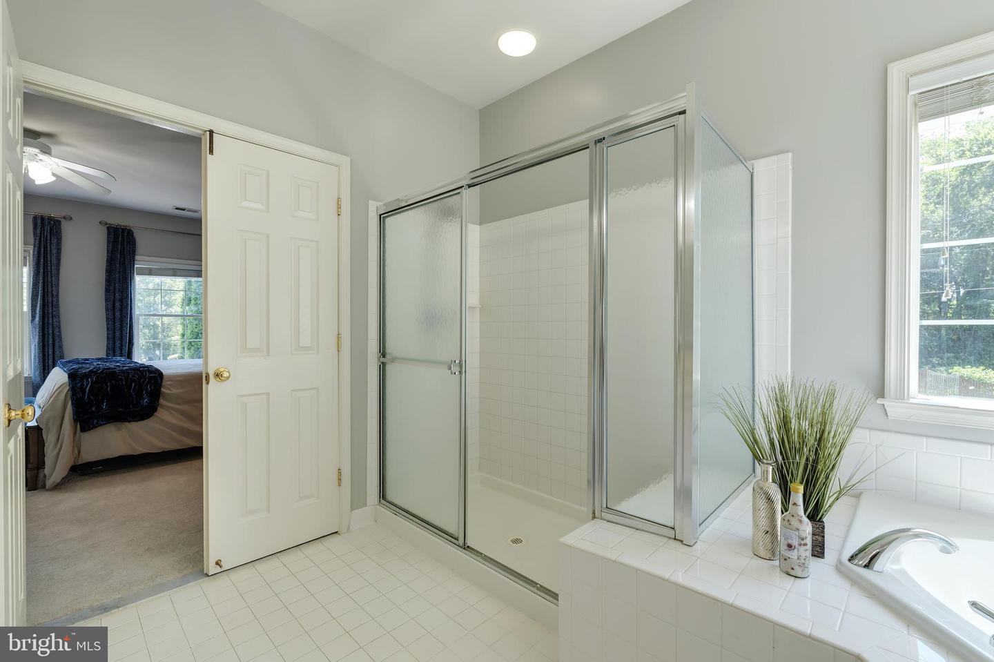 317 N OLD DOMINION LN, PURCELLVILLE, Virginia 20132, 6 Bedrooms Bedrooms, ,4 BathroomsBathrooms,Residential,For sale,317 N OLD DOMINION LN,VALO2099900 MLS # VALO2099900