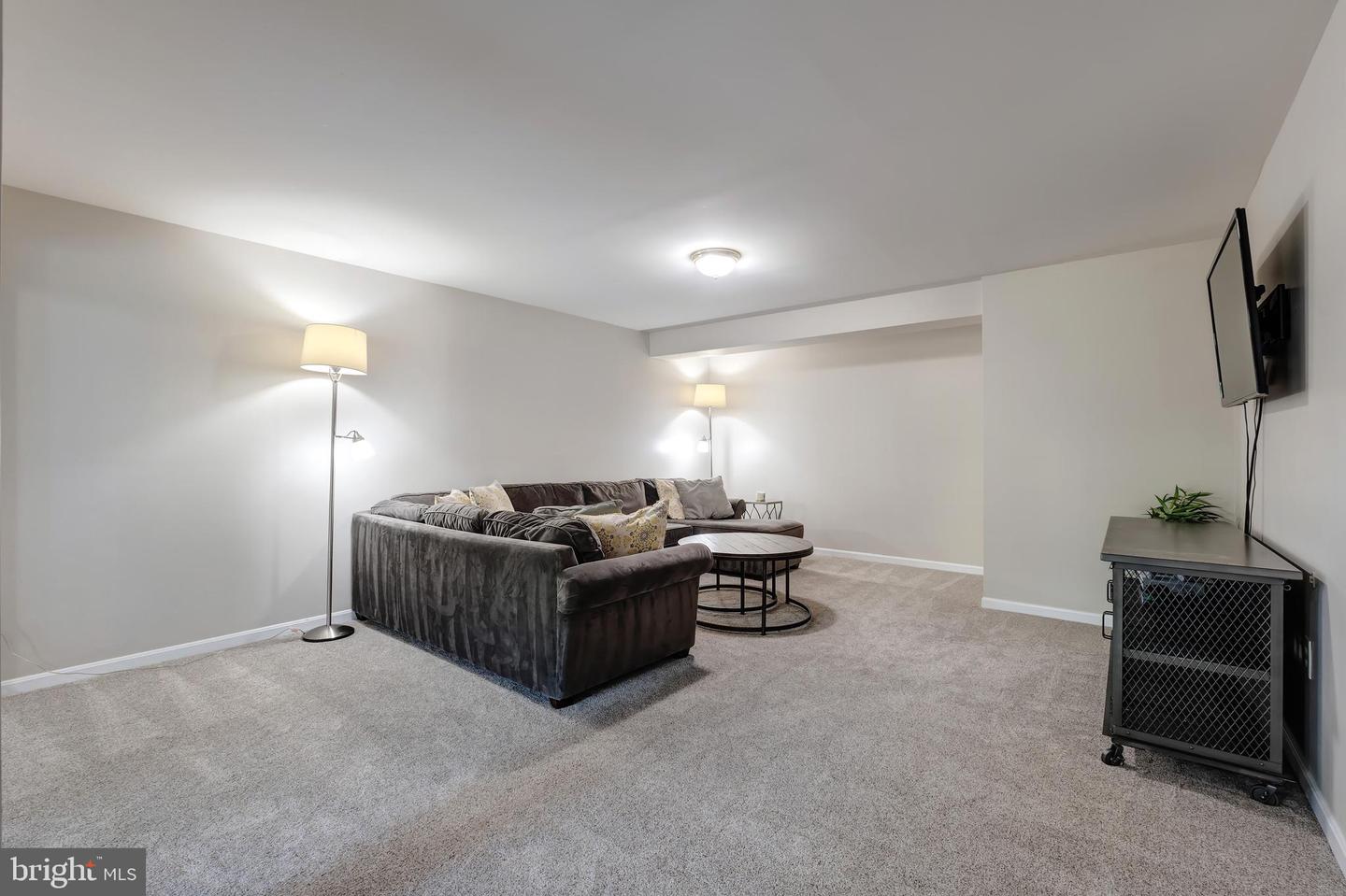 317 N OLD DOMINION LN, PURCELLVILLE, Virginia 20132, 6 Bedrooms Bedrooms, ,4 BathroomsBathrooms,Residential,For sale,317 N OLD DOMINION LN,VALO2099900 MLS # VALO2099900
