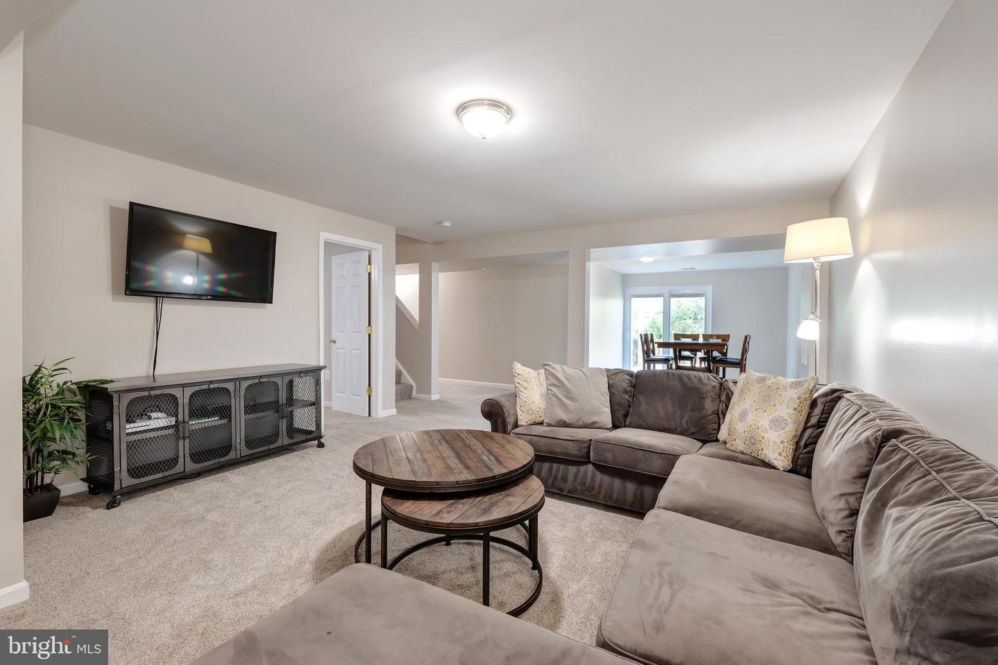 317 N OLD DOMINION LN, PURCELLVILLE, Virginia 20132, 6 Bedrooms Bedrooms, ,4 BathroomsBathrooms,Residential,For sale,317 N OLD DOMINION LN,VALO2099900 MLS # VALO2099900