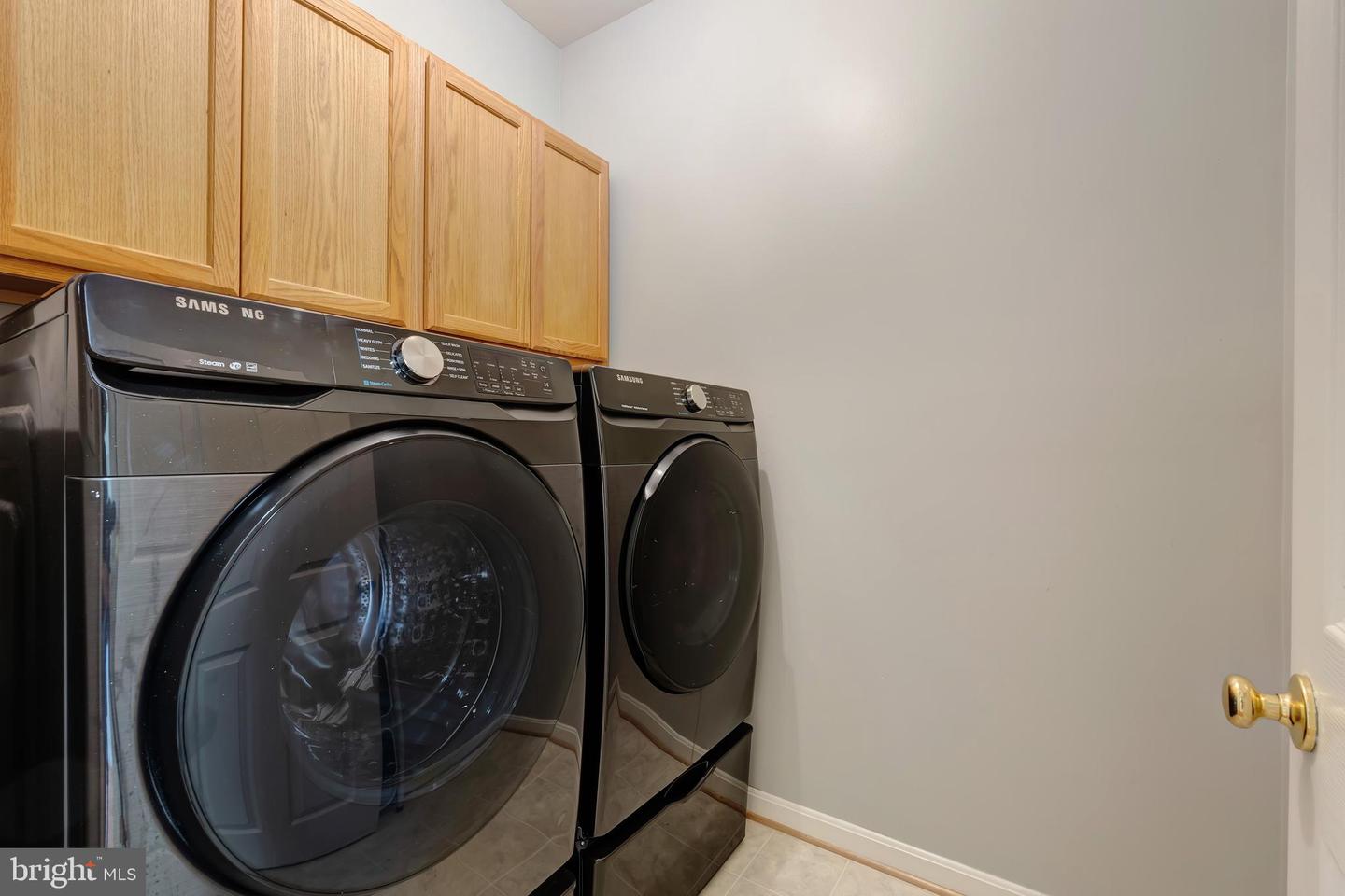 317 N OLD DOMINION LN, PURCELLVILLE, Virginia 20132, 6 Bedrooms Bedrooms, ,4 BathroomsBathrooms,Residential,For sale,317 N OLD DOMINION LN,VALO2099900 MLS # VALO2099900