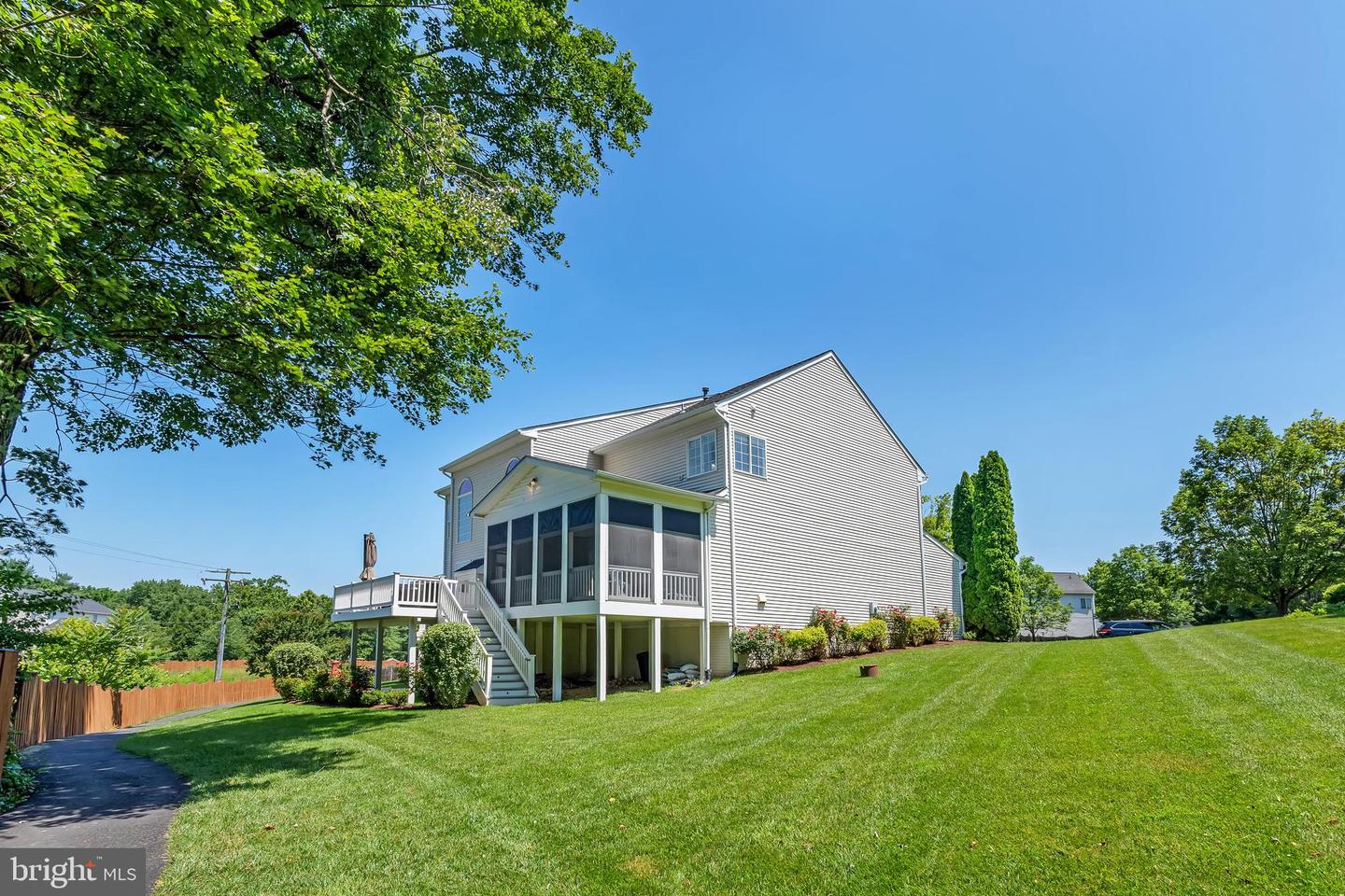 317 N OLD DOMINION LN, PURCELLVILLE, Virginia 20132, 6 Bedrooms Bedrooms, ,4 BathroomsBathrooms,Residential,For sale,317 N OLD DOMINION LN,VALO2099900 MLS # VALO2099900