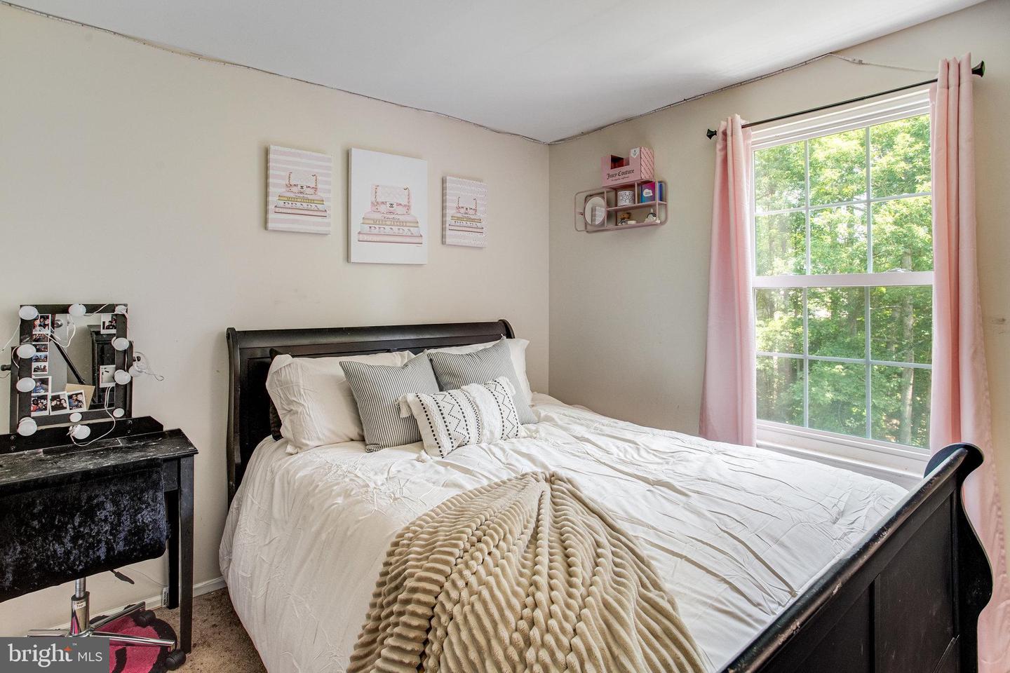 2870 BURGUNDY PL, WOODBRIDGE, Virginia 22192, 3 Bedrooms Bedrooms, ,1 BathroomBathrooms,Residential,For sale,2870 BURGUNDY PL,VAPW2097384 MLS # VAPW2097384