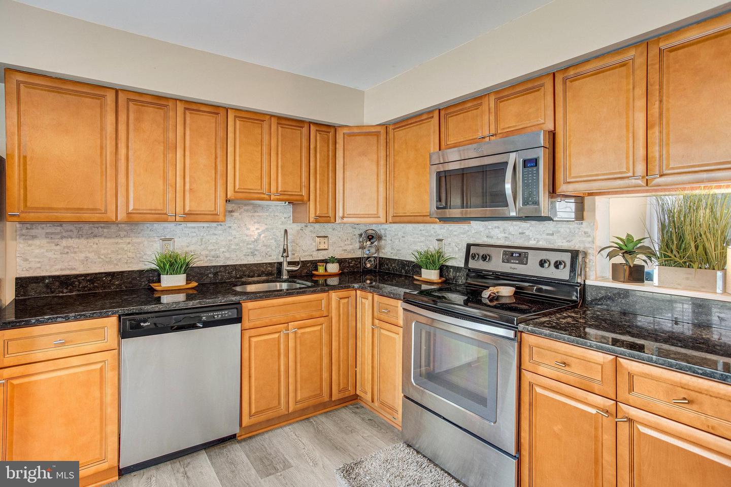 2870 BURGUNDY PL, WOODBRIDGE, Virginia 22192, 3 Bedrooms Bedrooms, ,1 BathroomBathrooms,Residential,For sale,2870 BURGUNDY PL,VAPW2097384 MLS # VAPW2097384