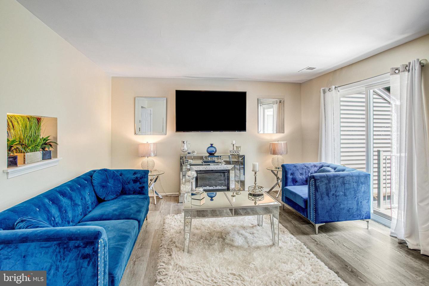 2870 BURGUNDY PL, WOODBRIDGE, Virginia 22192, 3 Bedrooms Bedrooms, ,1 BathroomBathrooms,Residential,For sale,2870 BURGUNDY PL,VAPW2097384 MLS # VAPW2097384
