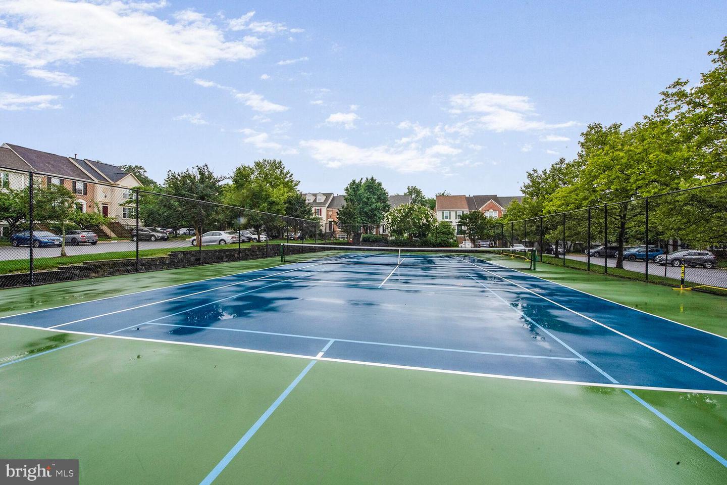 21895 ELKINS TER #301, STERLING, Virginia 20166, 2 Bedrooms Bedrooms, ,2 BathroomsBathrooms,Residential,For sale,21895 ELKINS TER #301,VALO2099912 MLS # VALO2099912
