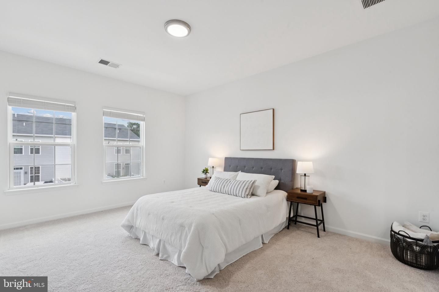 1734 FEATHERSTONE RD, WOODBRIDGE, Virginia 22191, 2 Bedrooms Bedrooms, ,2 BathroomsBathrooms,Residential,For sale,1734 FEATHERSTONE RD,VAPW2097404 MLS # VAPW2097404