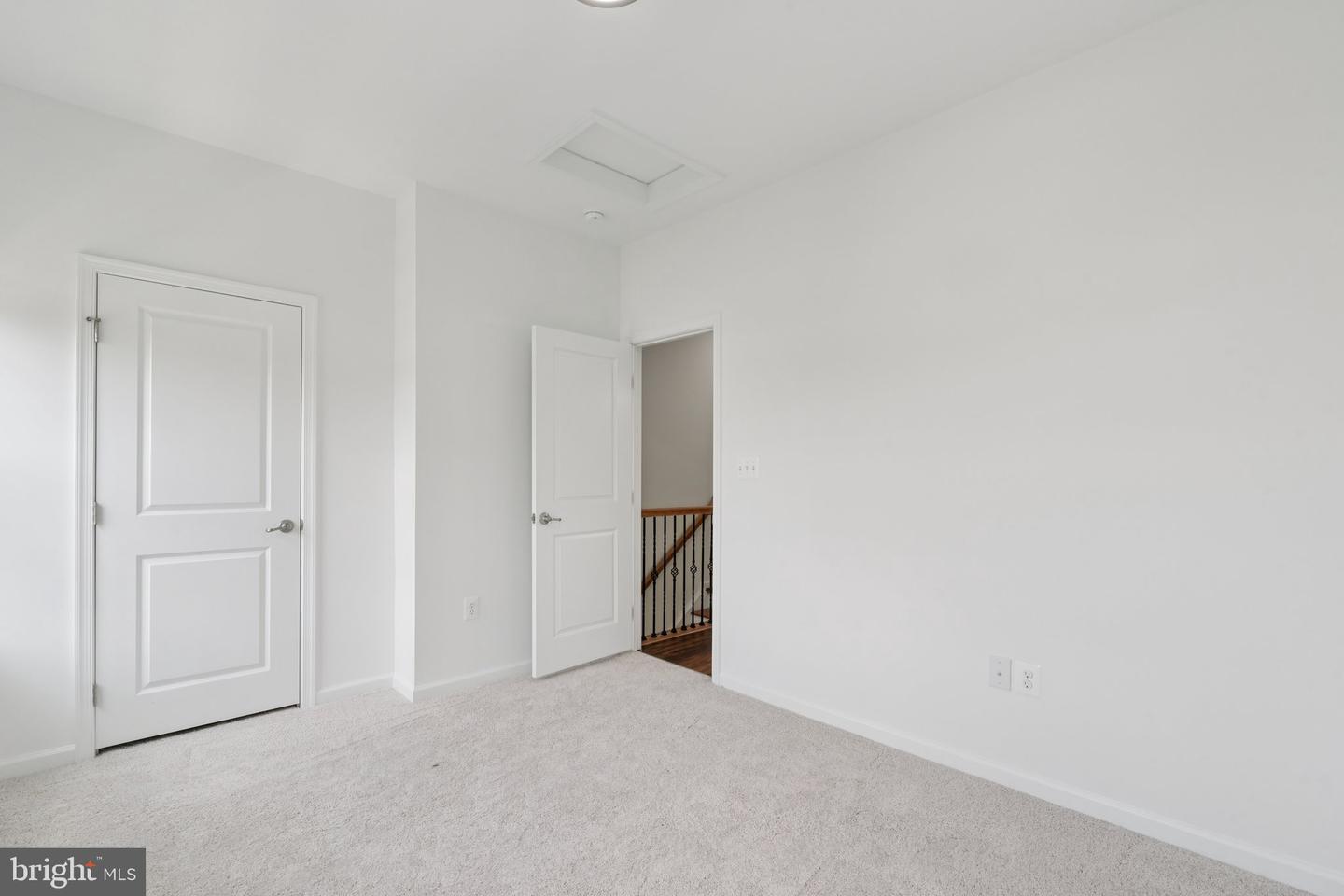 1734 FEATHERSTONE RD, WOODBRIDGE, Virginia 22191, 2 Bedrooms Bedrooms, ,2 BathroomsBathrooms,Residential,For sale,1734 FEATHERSTONE RD,VAPW2097404 MLS # VAPW2097404