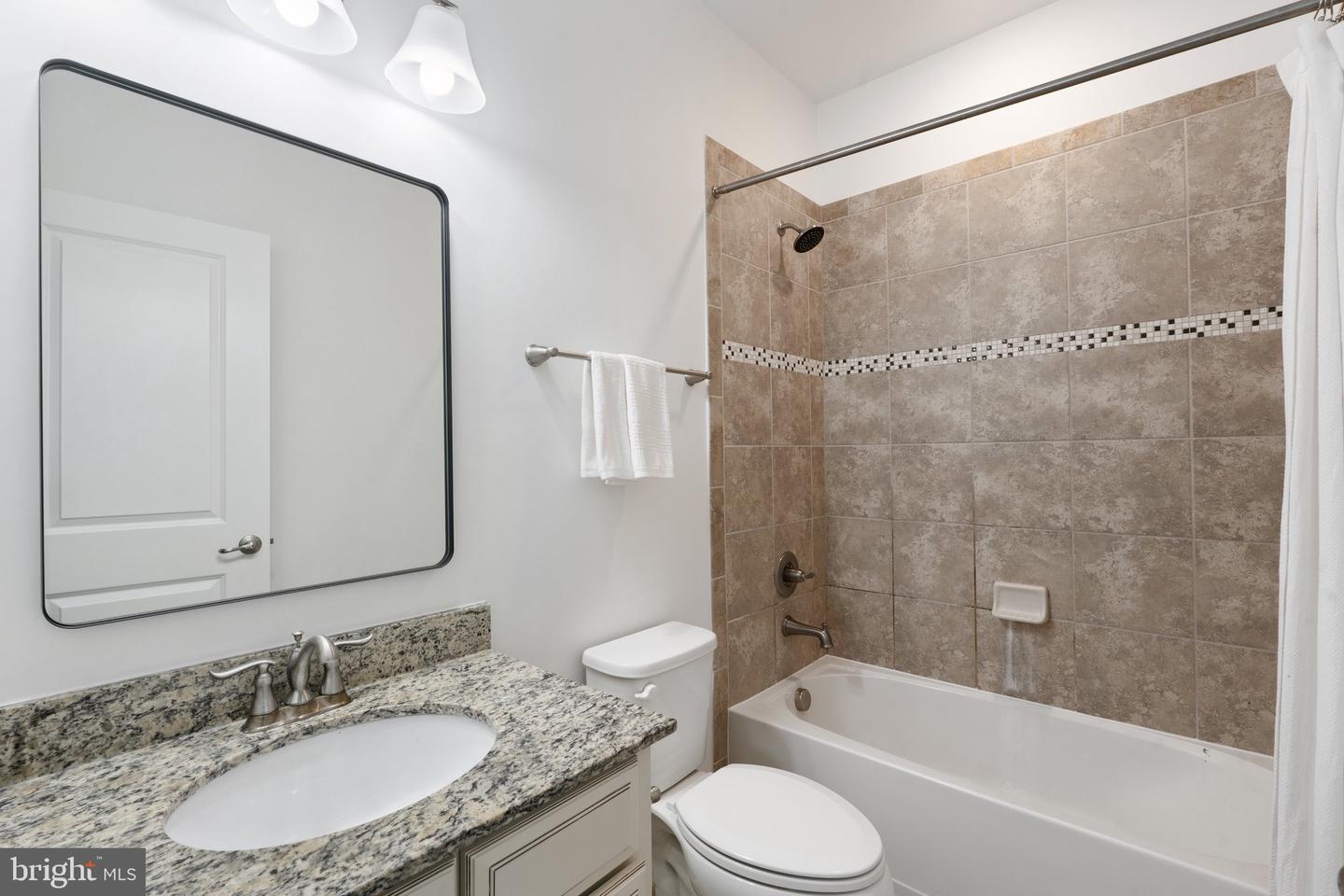 1734 FEATHERSTONE RD, WOODBRIDGE, Virginia 22191, 2 Bedrooms Bedrooms, ,2 BathroomsBathrooms,Residential,For sale,1734 FEATHERSTONE RD,VAPW2097404 MLS # VAPW2097404