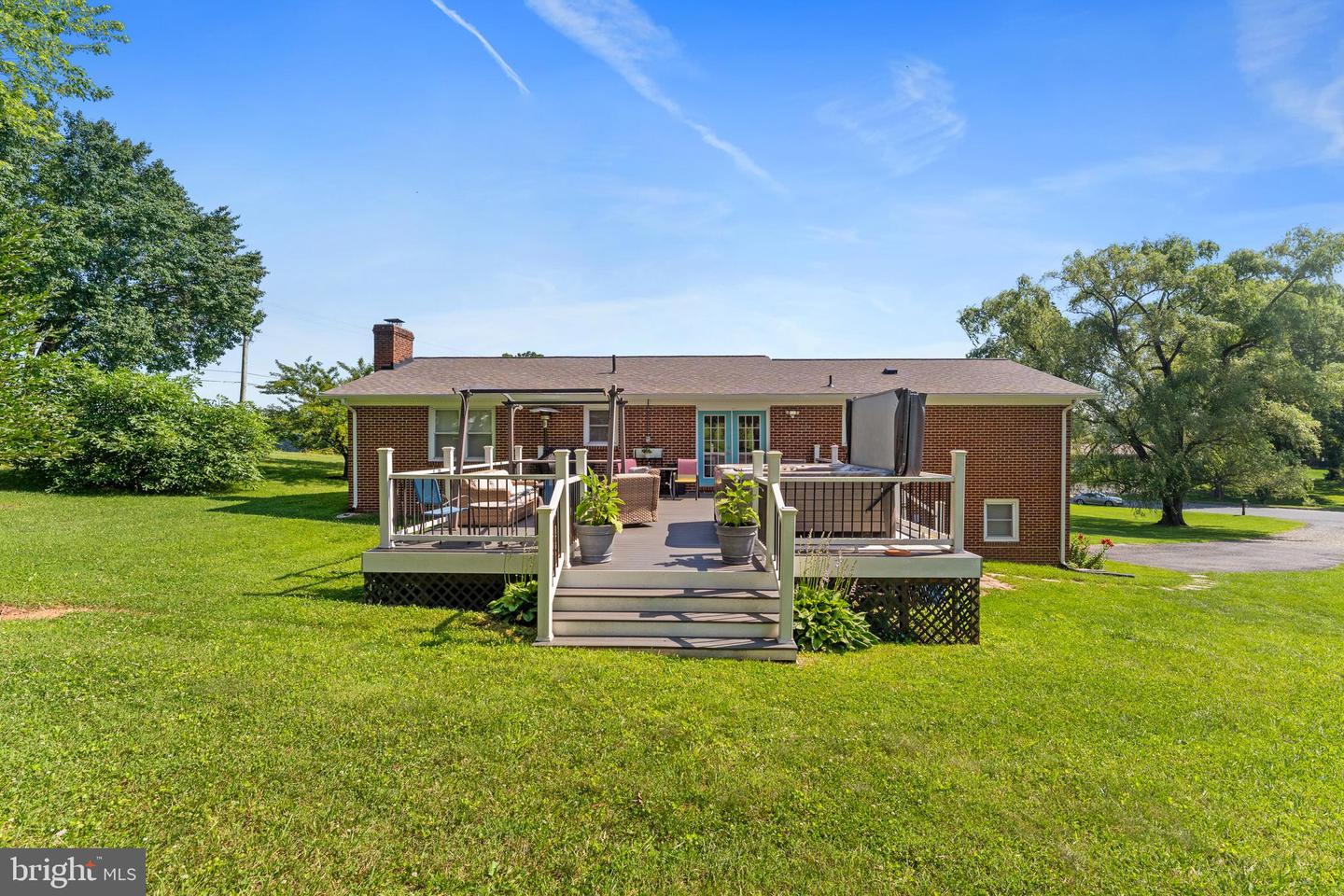 10411 GORDON RD, SPOTSYLVANIA, Virginia 22553, 5 Bedrooms Bedrooms, ,3 BathroomsBathrooms,Residential,For sale,10411 GORDON RD,VASP2034044 MLS # VASP2034044