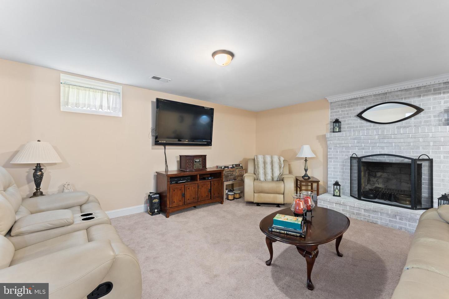 10411 GORDON RD, SPOTSYLVANIA, Virginia 22553, 5 Bedrooms Bedrooms, ,3 BathroomsBathrooms,Residential,For sale,10411 GORDON RD,VASP2034044 MLS # VASP2034044