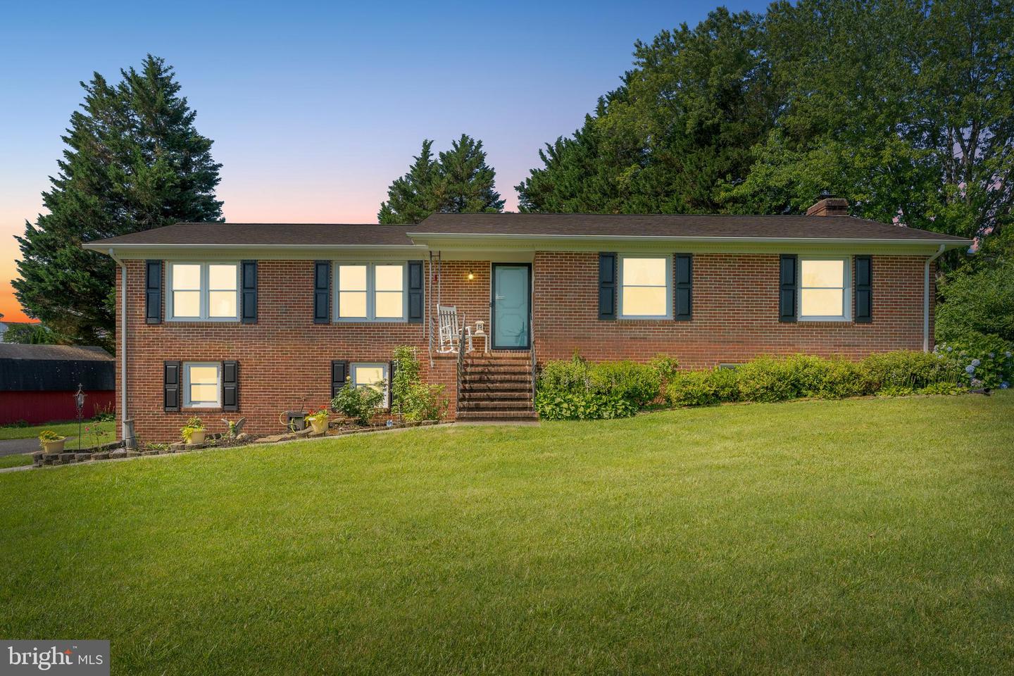 10411 GORDON RD, SPOTSYLVANIA, Virginia 22553, 5 Bedrooms Bedrooms, ,3 BathroomsBathrooms,Residential,For sale,10411 GORDON RD,VASP2034044 MLS # VASP2034044