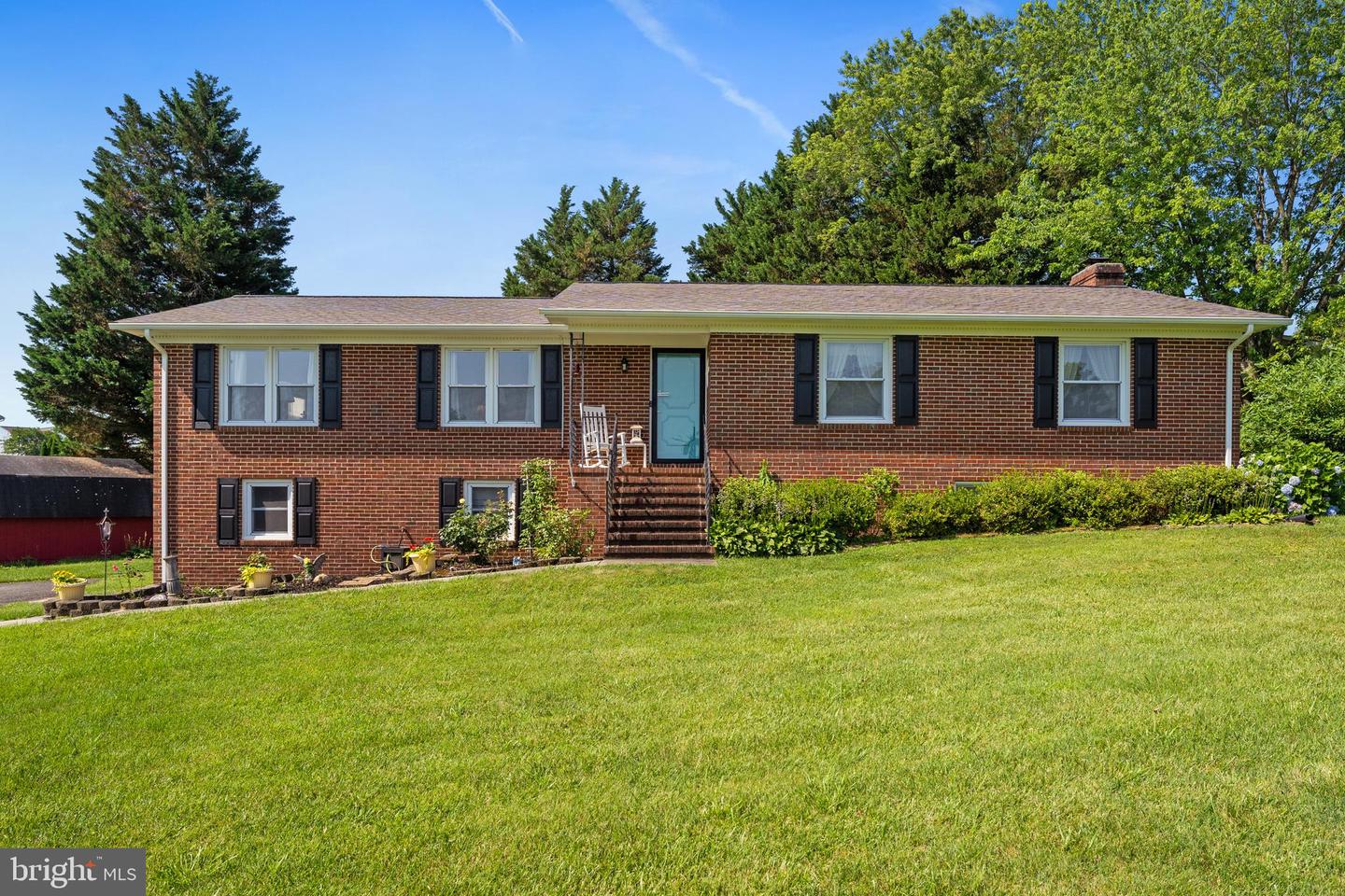 10411 GORDON RD, SPOTSYLVANIA, Virginia 22553, 5 Bedrooms Bedrooms, ,3 BathroomsBathrooms,Residential,For sale,10411 GORDON RD,VASP2034044 MLS # VASP2034044