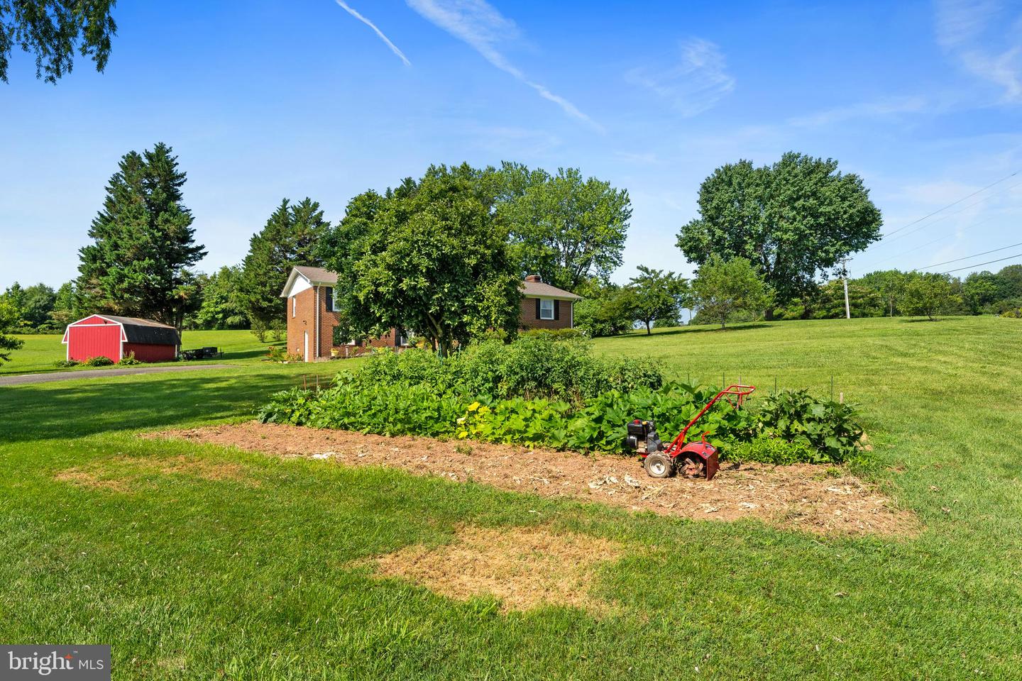 10411 GORDON RD, SPOTSYLVANIA, Virginia 22553, 5 Bedrooms Bedrooms, ,3 BathroomsBathrooms,Residential,For sale,10411 GORDON RD,VASP2034044 MLS # VASP2034044
