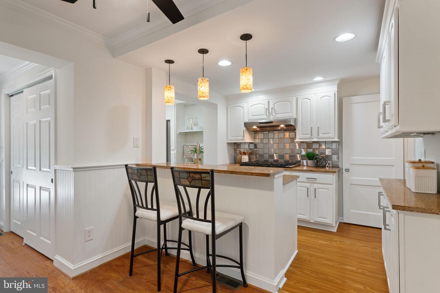 5909 EDGEHILL DR, ALEXANDRIA, Virginia 22303, 3 Bedrooms Bedrooms, ,2 BathroomsBathrooms,Residential,For sale,5909 EDGEHILL DR,VAFX2248856 MLS # VAFX2248856