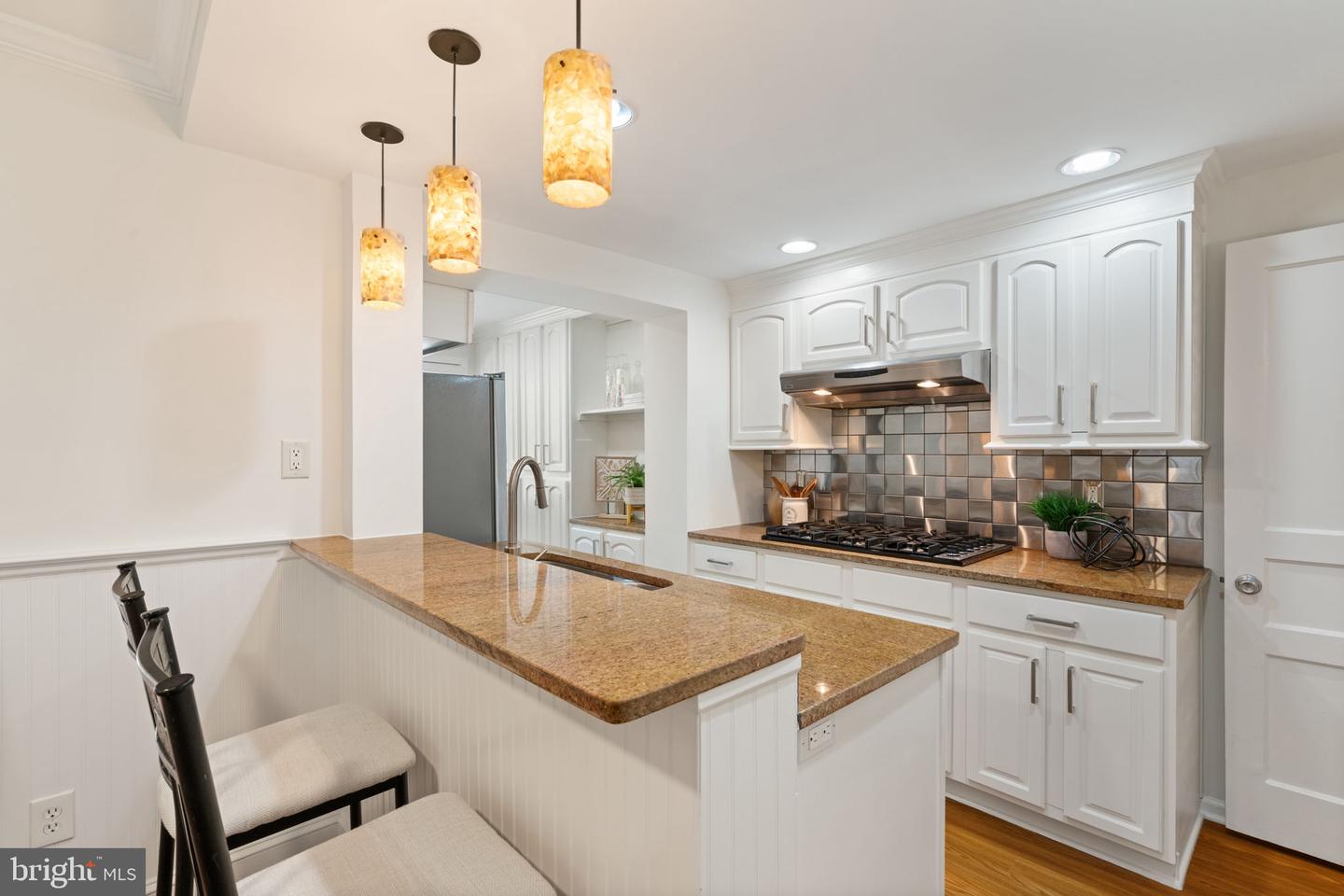 5909 EDGEHILL DR, ALEXANDRIA, Virginia 22303, 3 Bedrooms Bedrooms, ,2 BathroomsBathrooms,Residential,For sale,5909 EDGEHILL DR,VAFX2248856 MLS # VAFX2248856