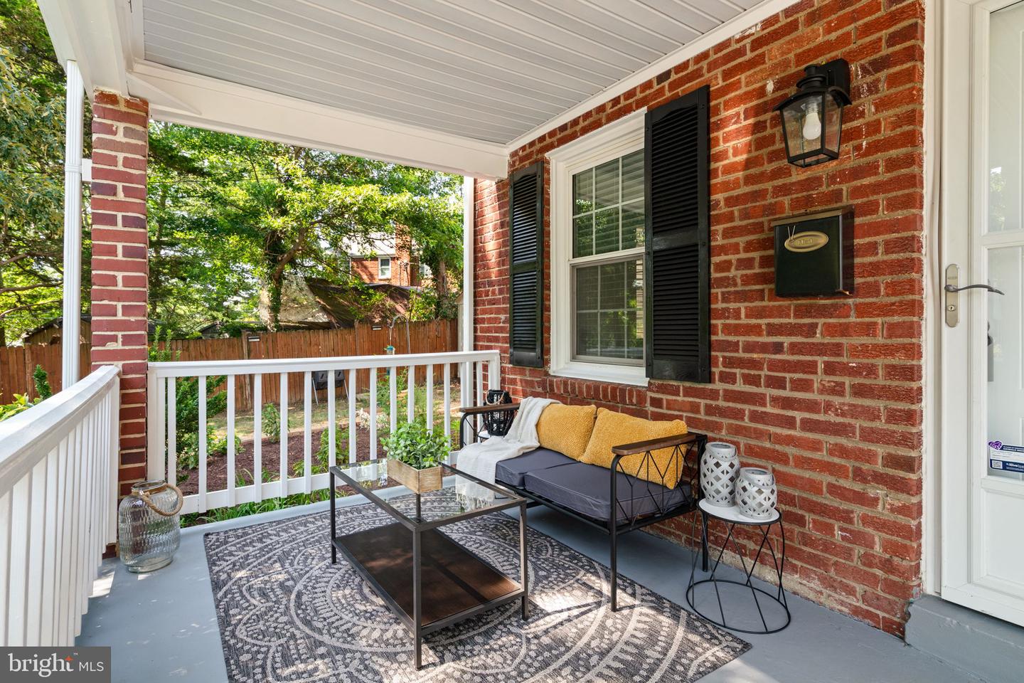 5909 EDGEHILL DR, ALEXANDRIA, Virginia 22303, 3 Bedrooms Bedrooms, ,2 BathroomsBathrooms,Residential,For sale,5909 EDGEHILL DR,VAFX2248856 MLS # VAFX2248856