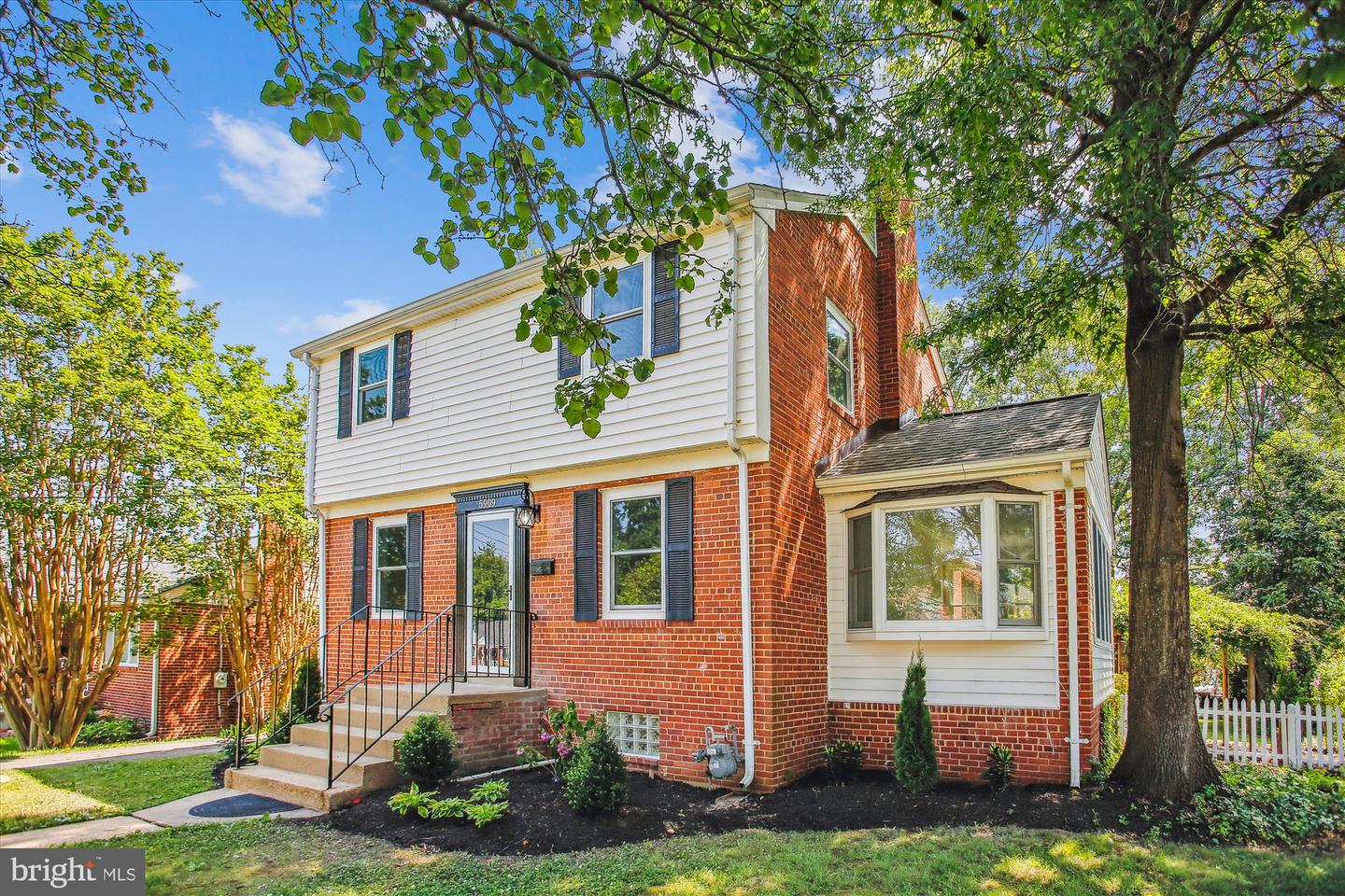5909 FREDERICK ST, SPRINGFIELD, Virginia 22150, 4 Bedrooms Bedrooms, ,2 BathroomsBathrooms,Residential,For sale,5909 FREDERICK ST,VAFX2248870 MLS # VAFX2248870