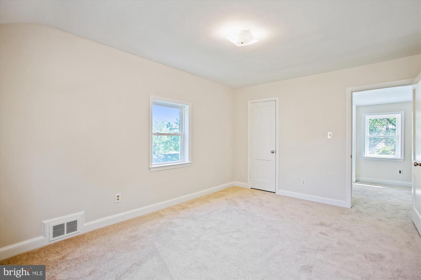 5909 FREDERICK ST, SPRINGFIELD, Virginia 22150, 4 Bedrooms Bedrooms, ,2 BathroomsBathrooms,Residential,For sale,5909 FREDERICK ST,VAFX2248870 MLS # VAFX2248870