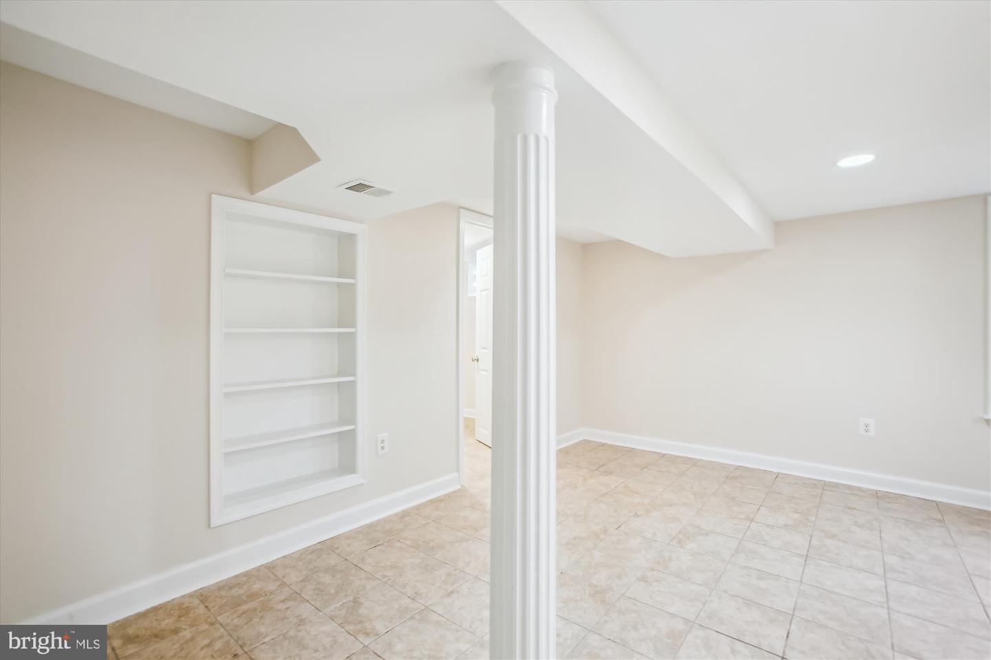 5909 FREDERICK ST, SPRINGFIELD, Virginia 22150, 4 Bedrooms Bedrooms, ,2 BathroomsBathrooms,Residential,For sale,5909 FREDERICK ST,VAFX2248870 MLS # VAFX2248870