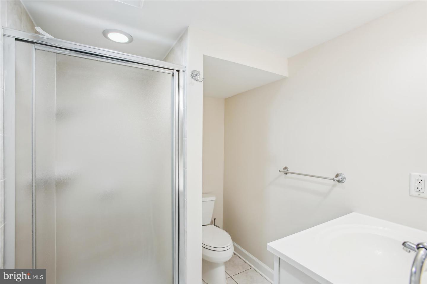 5909 FREDERICK ST, SPRINGFIELD, Virginia 22150, 4 Bedrooms Bedrooms, ,2 BathroomsBathrooms,Residential,For sale,5909 FREDERICK ST,VAFX2248870 MLS # VAFX2248870