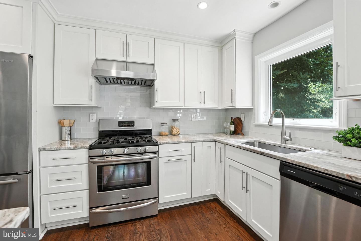 3200 PROSPERITY AVE, FAIRFAX, Virginia 22031, 4 Bedrooms Bedrooms, ,3 BathroomsBathrooms,Residential,For sale,3200 PROSPERITY AVE,VAFX2248872 MLS # VAFX2248872