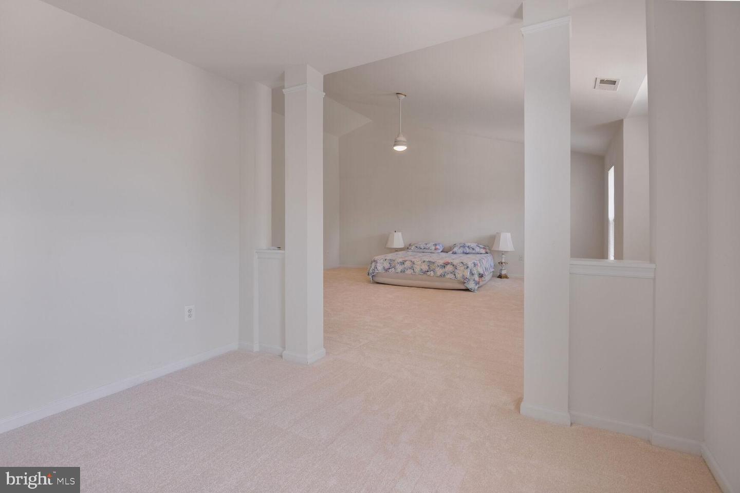 25817 SPRING FARM CIR, CHANTILLY, Virginia 20152, 4 Bedrooms Bedrooms, ,3 BathroomsBathrooms,Residential,For sale,25817 SPRING FARM CIR,VALO2099956 MLS # VALO2099956