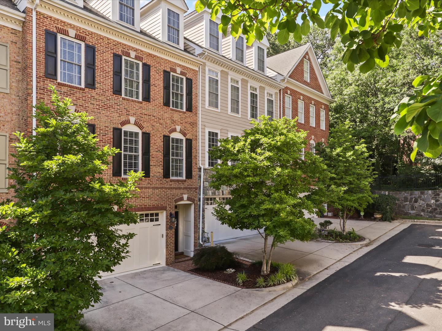 3545 GODDARD WAY, ALEXANDRIA, Virginia 22304, 3 Bedrooms Bedrooms, ,2 BathroomsBathrooms,Residential,For sale,3545 GODDARD WAY,VAAX2046700 MLS # VAAX2046700