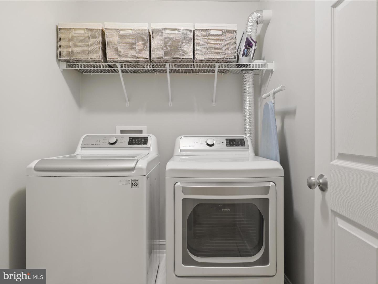 3545 GODDARD WAY, ALEXANDRIA, Virginia 22304, 3 Bedrooms Bedrooms, ,2 BathroomsBathrooms,Residential,For sale,3545 GODDARD WAY,VAAX2046700 MLS # VAAX2046700
