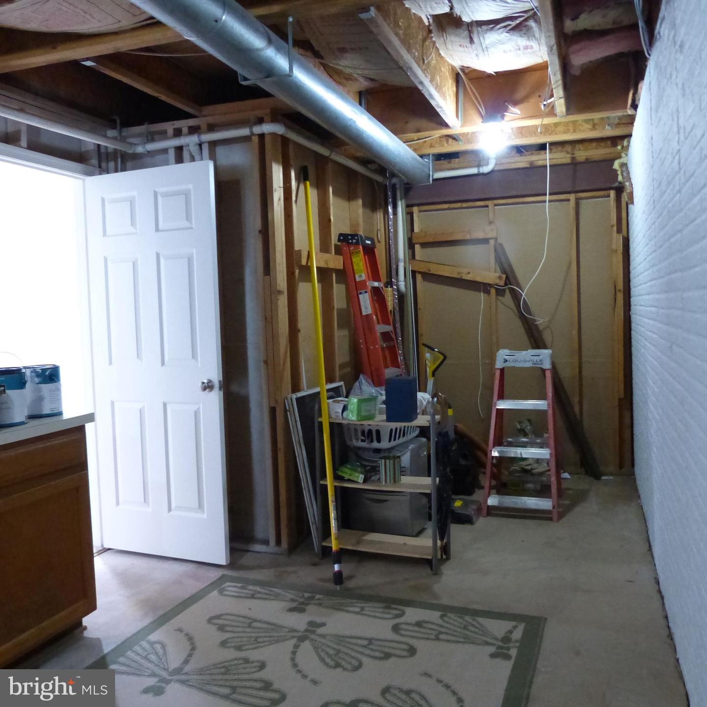 732 BALLS BLUFF RD NE, LEESBURG, Virginia 20176, 3 Bedrooms Bedrooms, ,2 BathroomsBathrooms,Residential,For sale,732 BALLS BLUFF RD NE,VALO2099982 MLS # VALO2099982