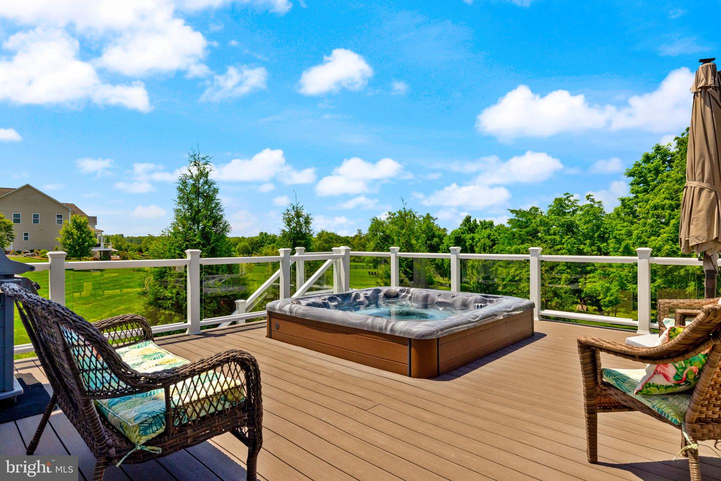 15019 LYNNFORD CT, WATERFORD, Virginia 20197, 4 Bedrooms Bedrooms, ,4 BathroomsBathrooms,Residential,For sale,15019 LYNNFORD CT,VALO2100000 MLS # VALO2100000