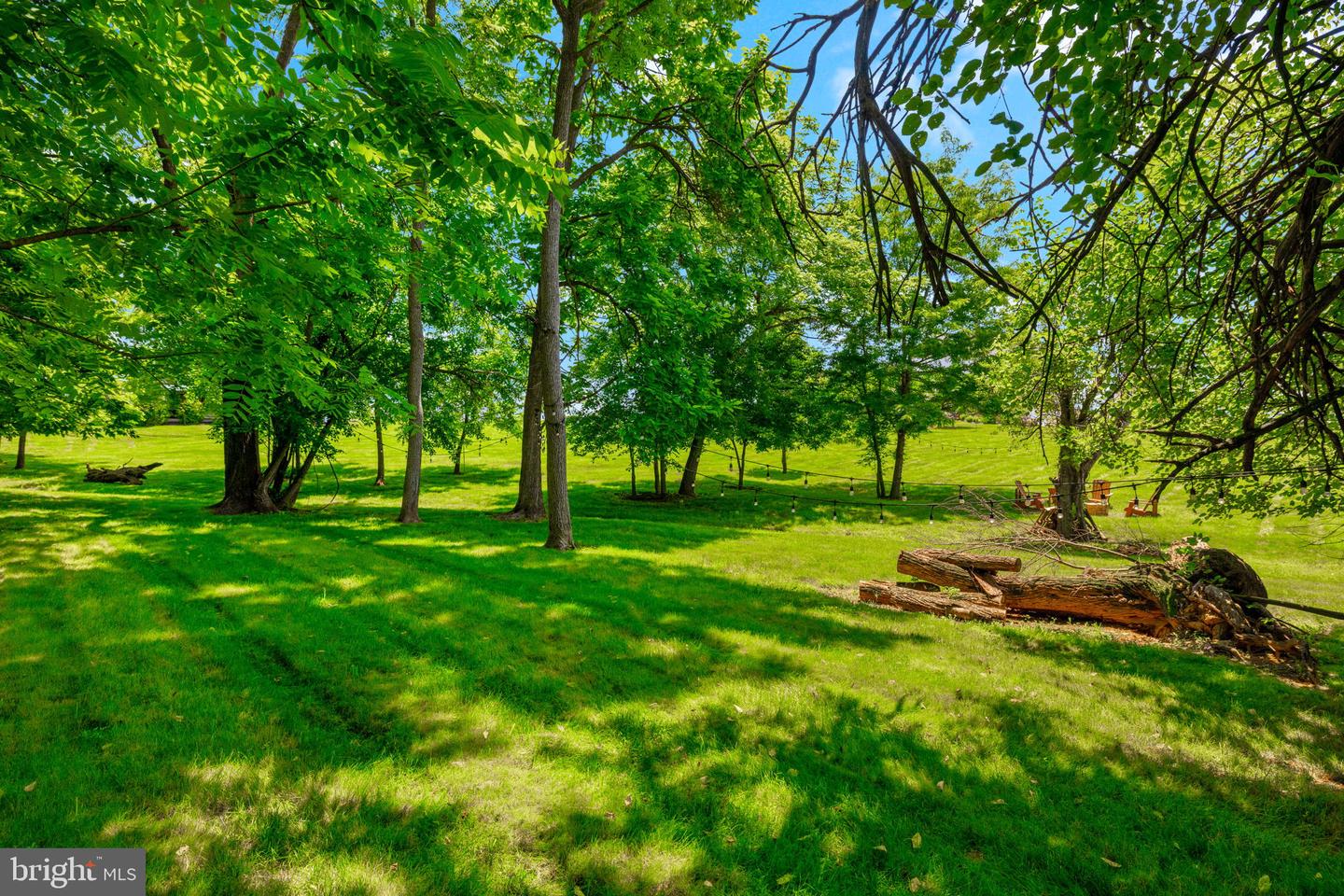 15019 LYNNFORD CT, WATERFORD, Virginia 20197, 4 Bedrooms Bedrooms, ,4 BathroomsBathrooms,Residential,For sale,15019 LYNNFORD CT,VALO2100000 MLS # VALO2100000