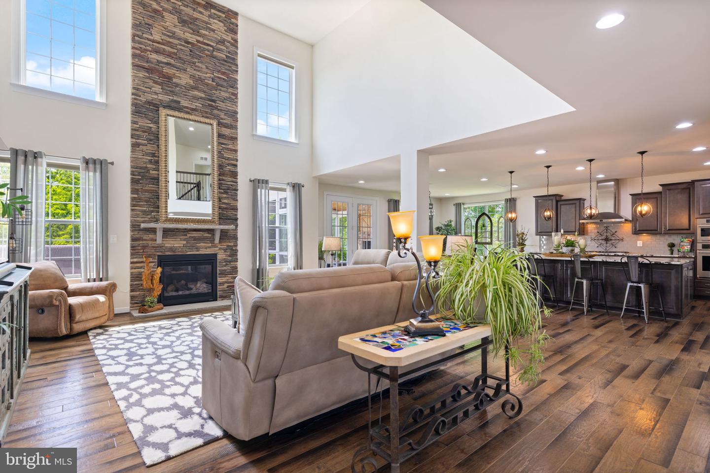 15019 LYNNFORD CT, WATERFORD, Virginia 20197, 4 Bedrooms Bedrooms, ,4 BathroomsBathrooms,Residential,For sale,15019 LYNNFORD CT,VALO2100000 MLS # VALO2100000