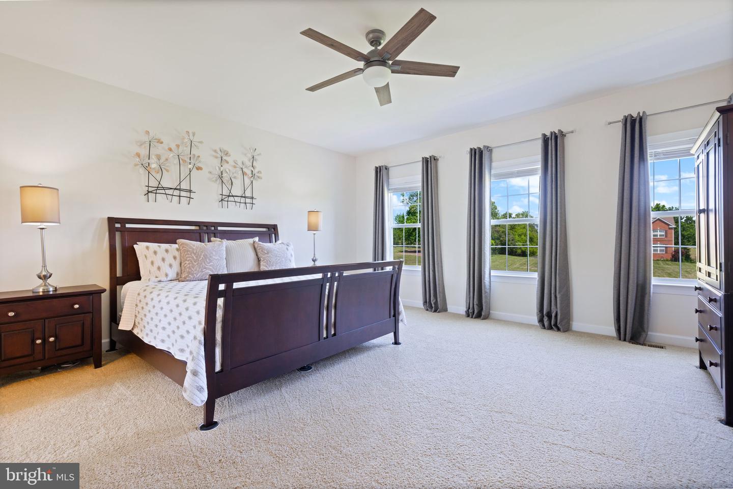 15019 LYNNFORD CT, WATERFORD, Virginia 20197, 4 Bedrooms Bedrooms, ,4 BathroomsBathrooms,Residential,For sale,15019 LYNNFORD CT,VALO2100000 MLS # VALO2100000