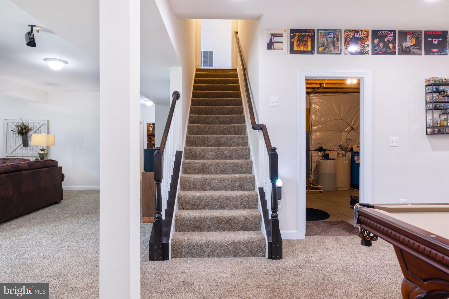 15019 LYNNFORD CT, WATERFORD, Virginia 20197, 4 Bedrooms Bedrooms, ,4 BathroomsBathrooms,Residential,For sale,15019 LYNNFORD CT,VALO2100000 MLS # VALO2100000